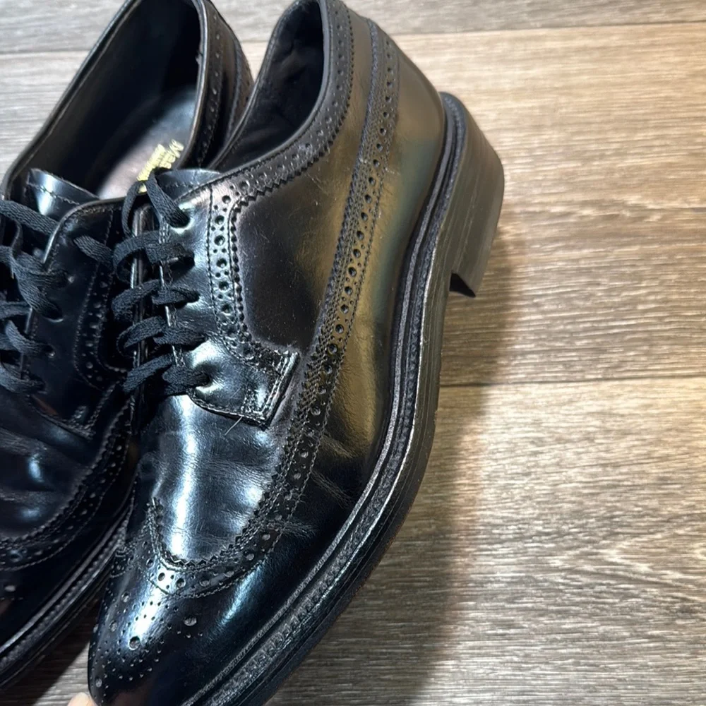 Hanover Black Leather Men's Dress Shoes men’s size 8 (s43)